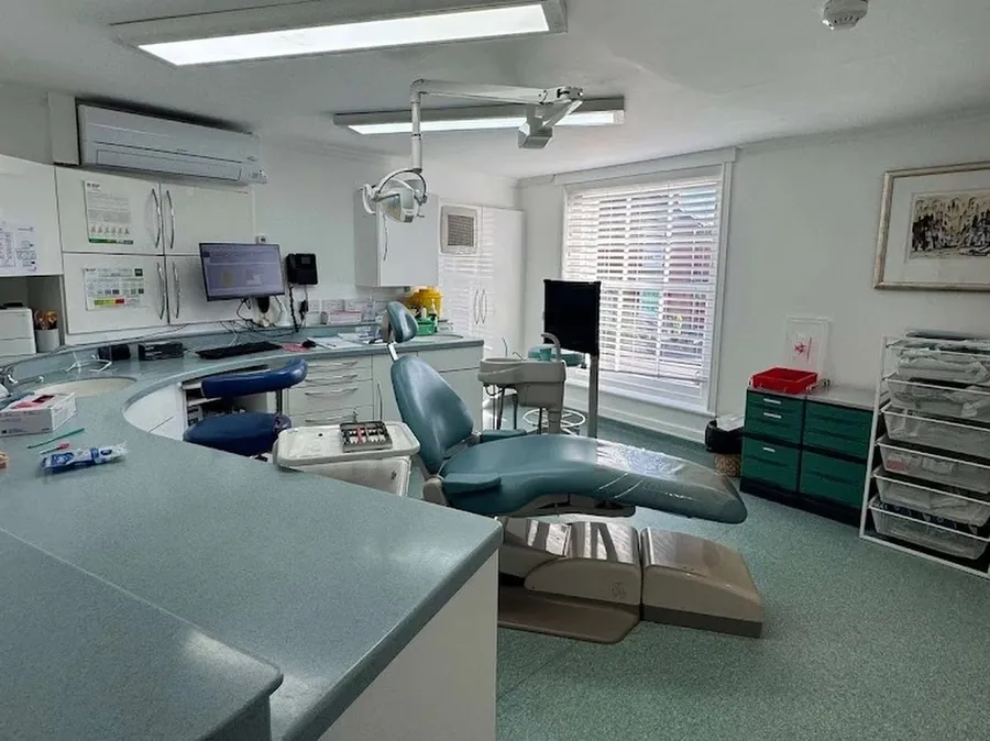 Beauchamp House Dental Practice: Long-Standing Dental Care on The Hundred