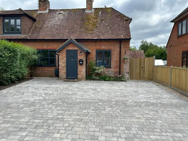 Bee Cottage
