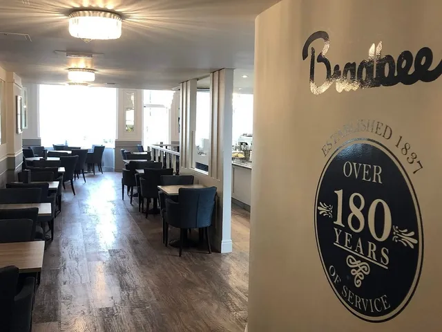 Bradbeers Restaurant & The Courtyard Cafe