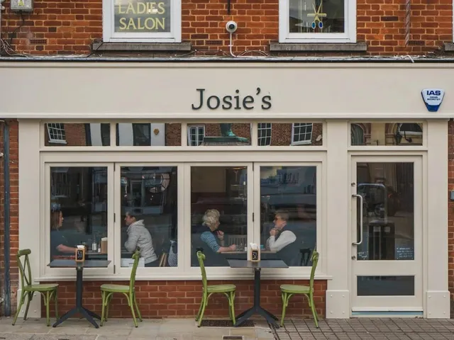 Josie’s Romsey: Coffee and Brunch in the Town Centre